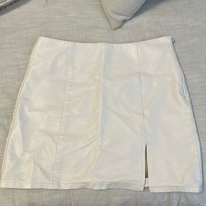 White leather mini skirt